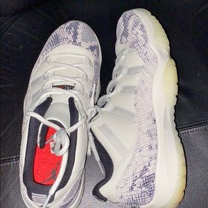 Jordan 11 lows snakeskin